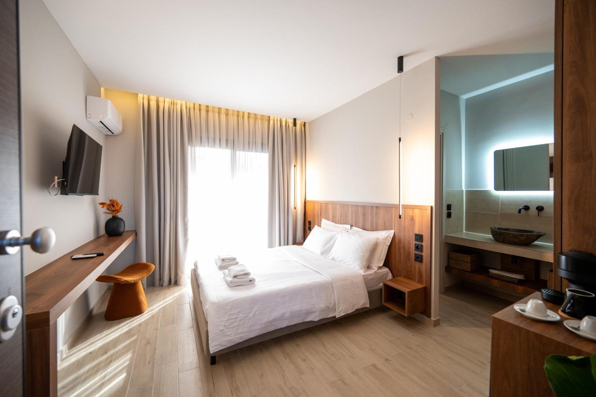 Dwell House 5 Hotel Ioannina Ngoại thất bức ảnh