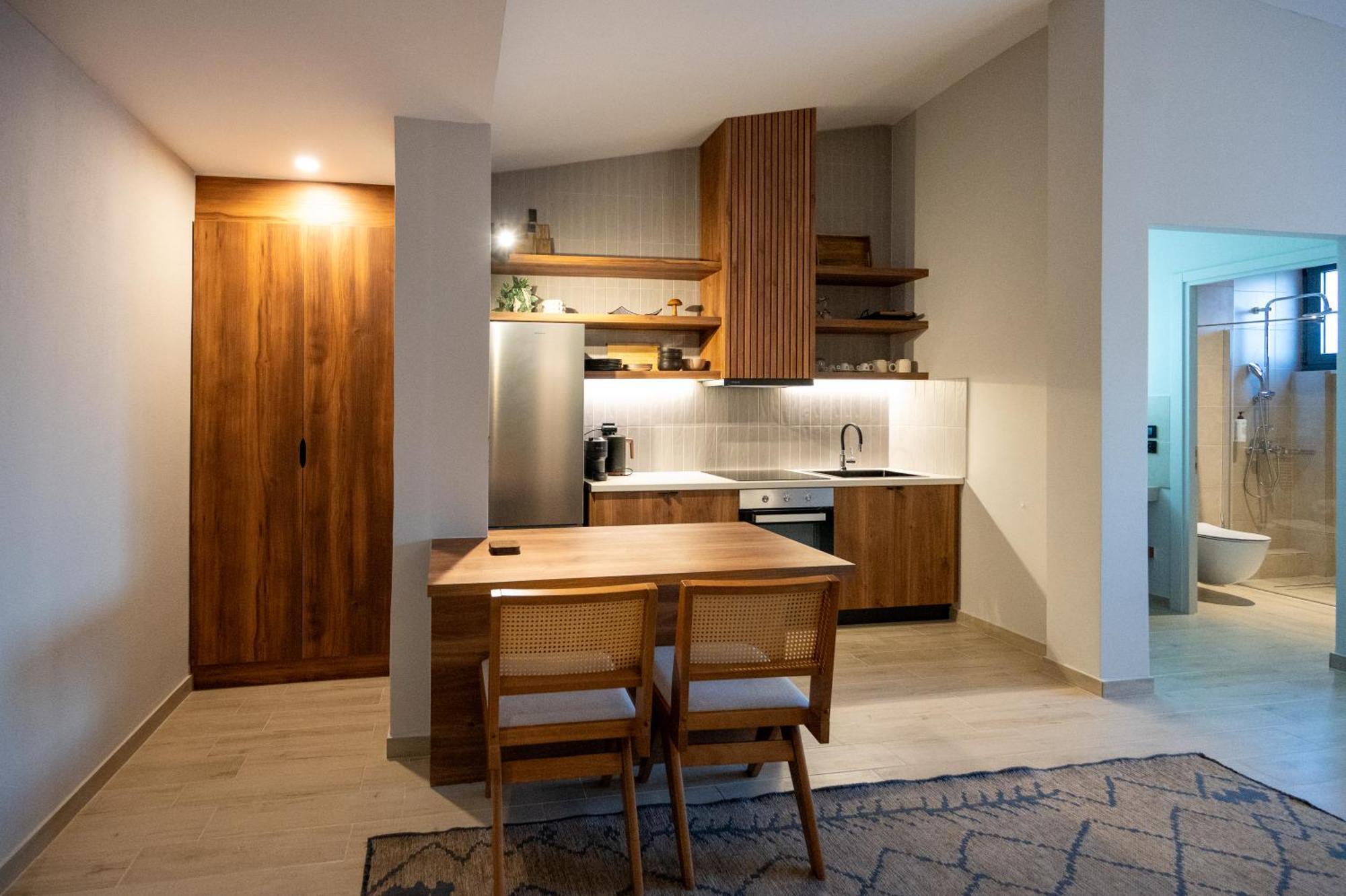 Dwell House 5 Hotel Ioannina Ngoại thất bức ảnh